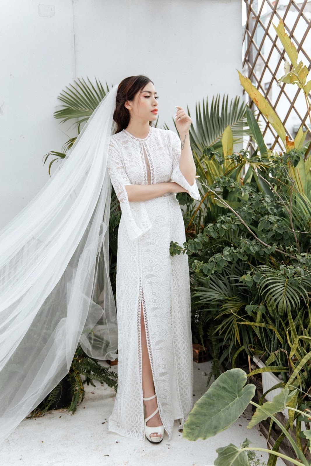 váy cưới váy trắng trễ vai hoa dạ hội cô dâu đi bàn chụp ảnh cưới nhẹ nhàng  tiểu thư | Shopee Việt Nam
